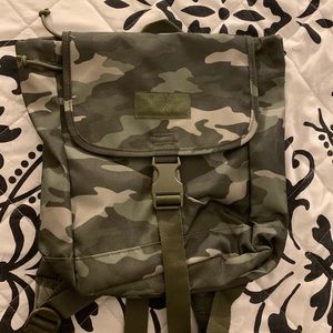 NWOT VS mini camo backpack